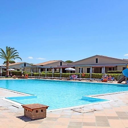 La Cecinella Apartments Marina di Cecina Exteriör bild