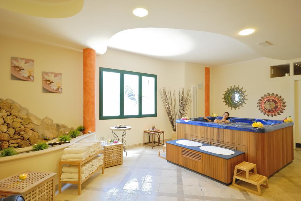 La Cecinella Apartments Marina di Cecina Exteriör bild