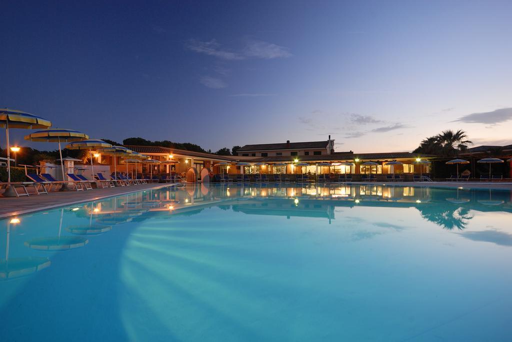 La Cecinella Apartments Marina di Cecina Exteriör bild